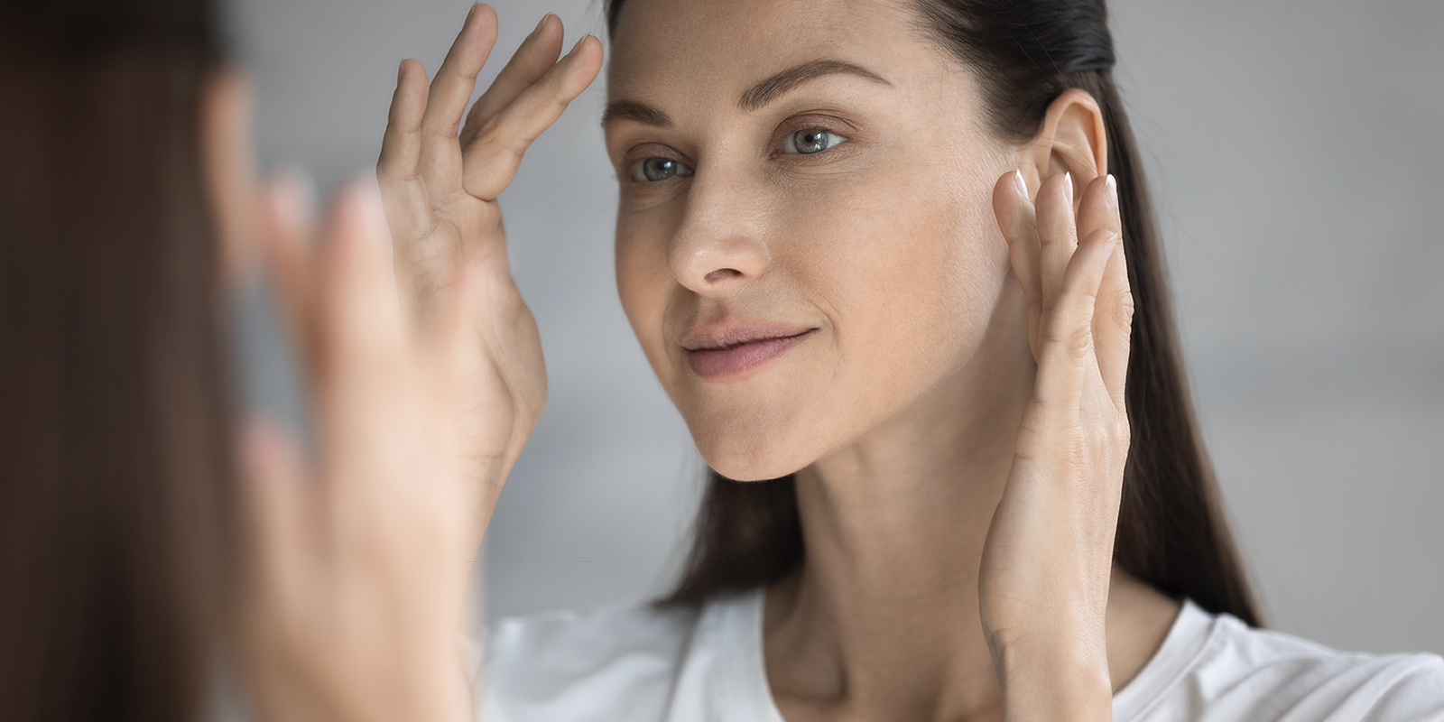 woman using cream